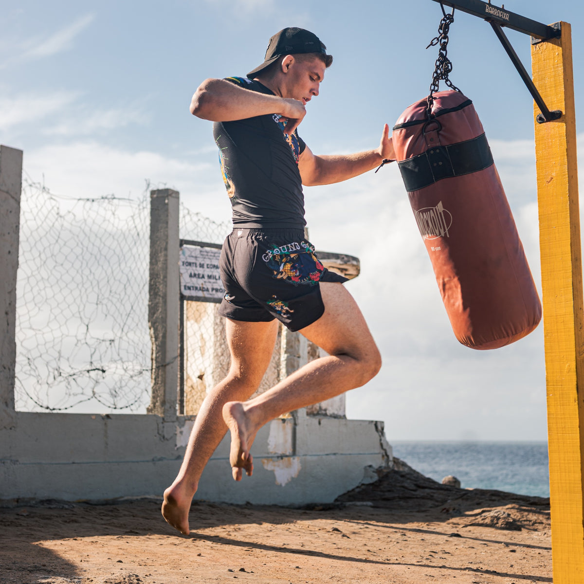 Lahke MMA kratke hlače Injury Collector