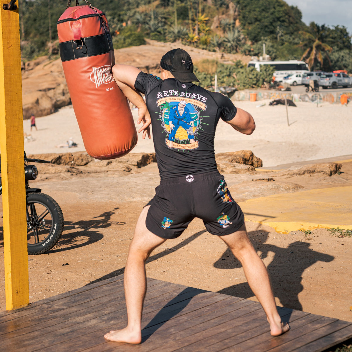 Lahke MMA kratke hlače Injury Collector