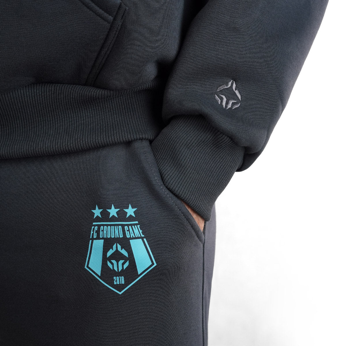 Oversize jopa s kapuco FC Armbar (antracitna)