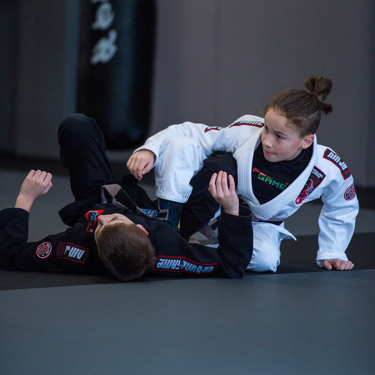 Otroški BJJ GI Ninja (bel) + PAS GRATIS