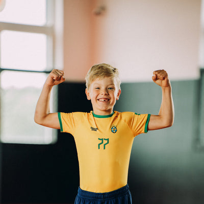 Otroški kratkorokavni rashguard Brazil Football